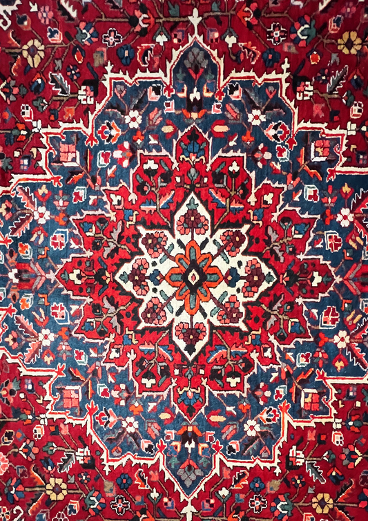 MH0054 Hand-Knotted Bakhtiari Antique Rug